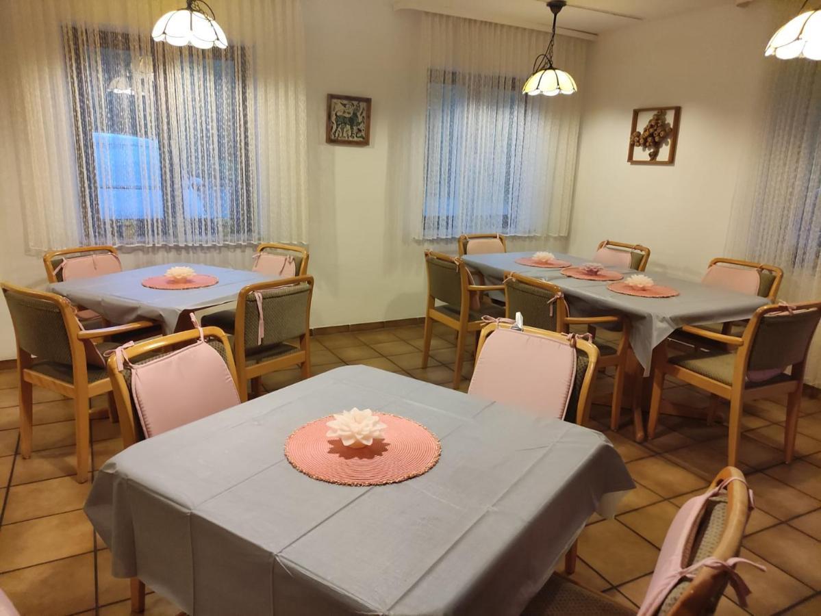 Auf Dem Roten Fels Eppenbrunn Dış mekan fotoğraf